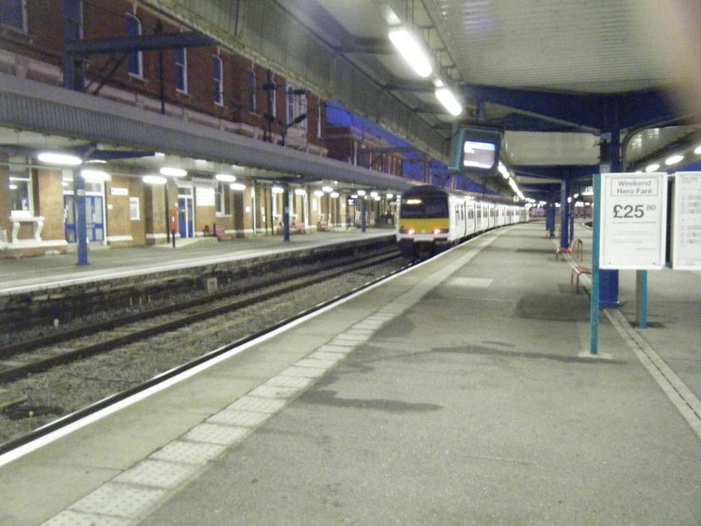 Harwick Station Rws HARWICH INTERNATIONAL RAILWAY STATION - Parkeston Quay, Parkeston Quay ...