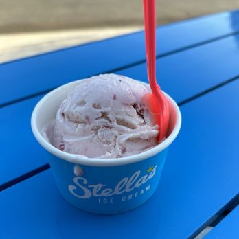 Stella's Ice Cream - Strawberry ice cream - Ice Cream & Frozen Yogurt Near Me - Twin Falls, Idaho Stella's Ice Cream - Strawberry ice cream - Ice Cream & Frozen Yogurt Near Me - Twin Falls, Idaho