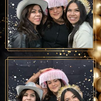 Cherished Memories Photo Booth - 30th Birthday Party - Photo Booth Rentals Near Me Cherished Memories Photo Booth - 30th Birthday Party - Photo Booth Rentals Near Me