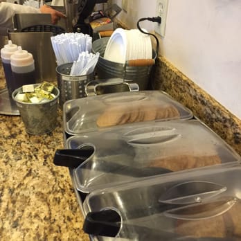 The Lodge on Route 66 - Waffle maker and warm sausage patties. - Hotels Near Me - Williams, Arizona The Lodge on Route 66 - Waffle maker and warm sausage patties. - Hotels Near Me - Williams, Arizona