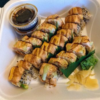 Sushi Yoru - Salmon Sunset (sides), Tuna Tataki (middle) - Sushi Bars Near Me - Lake Zurich, Illinois Sushi Yoru - Salmon Sunset (sides), Tuna Tataki (middle) - Sushi Bars Near Me - Lake Zurich, Illinois