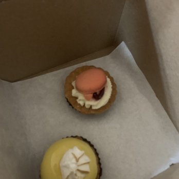 Pascal & Cathy Bakery - Lemon pastries and macaroon pastrie - Bakeries Near Me - Pompano Beach, Florida Pascal & Cathy Bakery - Lemon pastries and macaroon pastrie - Bakeries Near Me - Pompano Beach, Florida