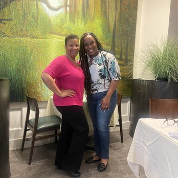 Georgia Brown's - Taking a photo in front of the beautiful backdrop inside the restaurant! Just perfect! - Southern Near Me - Washington, DC, District of Columbia Georgia Brown's - Taking a photo in front of the beautiful backdrop inside the restaurant! Just perfect! - Southern Near Me - Washington, DC, District of Columbia