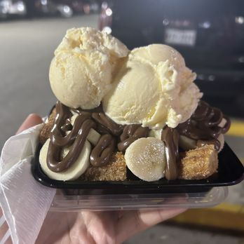 La Mejico Bakery - Small Nutella and banana with added ice cream - Food Trucks Near Me - San Antonio, Texas La Mejico Bakery - Small Nutella and banana with added ice cream - Food Trucks Near Me - San Antonio, Texas