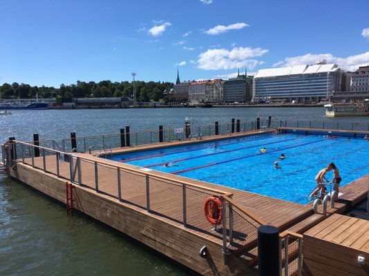 Allas Pool by null