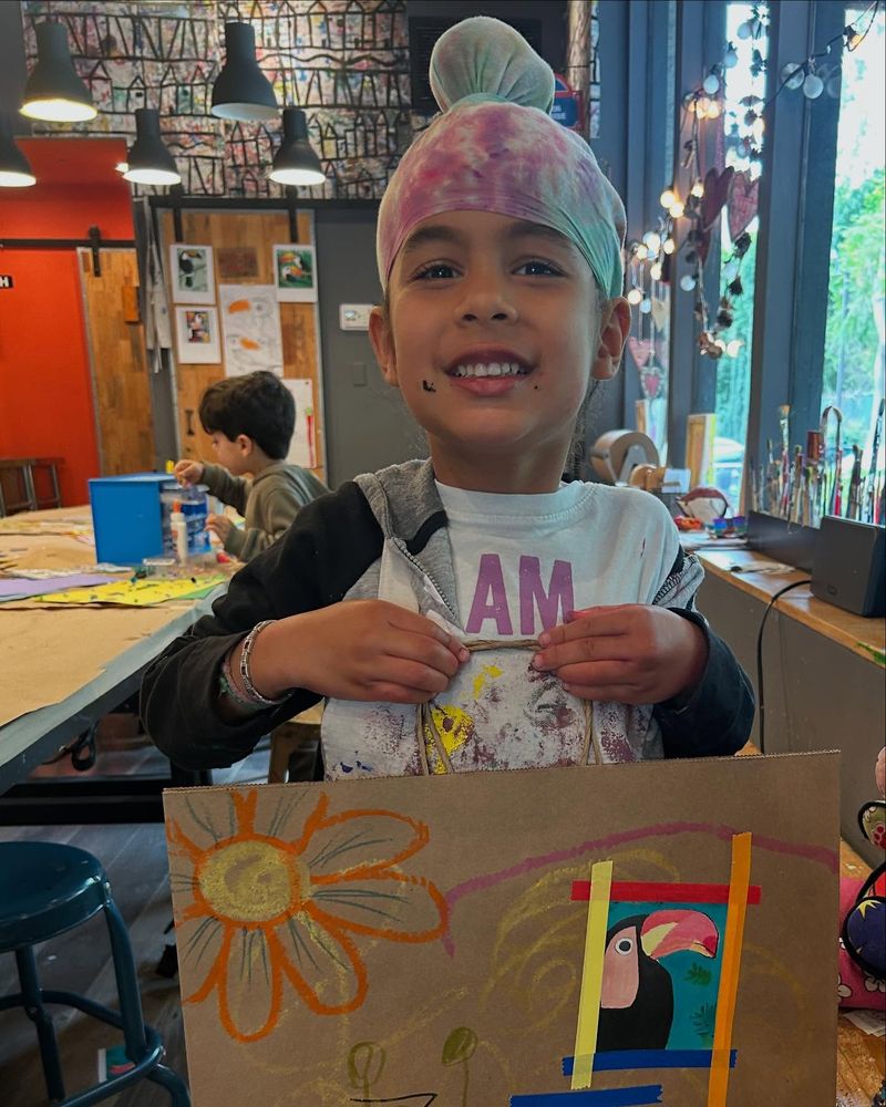 Petit Bizoo - Art Studio Logo