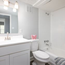 Parkridge Apartments - Fully renovated units.
