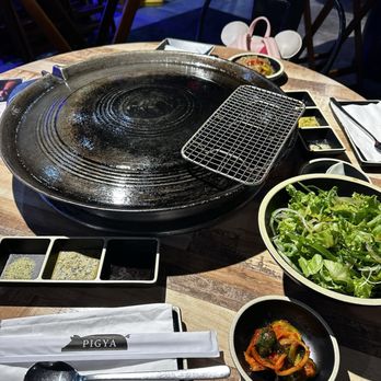 Pigya - Grill set up - Korean Near Me - Los Angeles, California