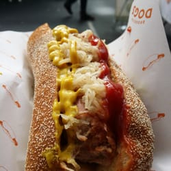 Brooklyn Dogs - Hot dog, for breakfast!