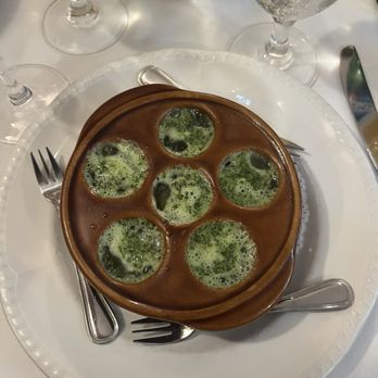 La Boite en Bois - Escargot - French Near Me - New York, New York