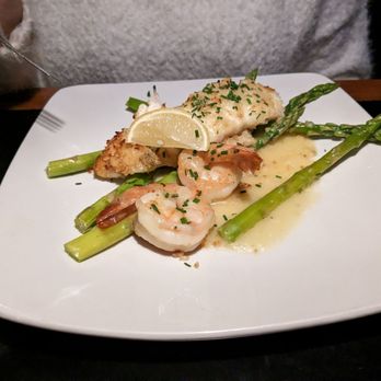 Baxters American Grille - Parmesan crusted Halibut - New American Near Me - Bloomington, Illinois Baxters American Grille - Parmesan crusted Halibut - New American Near Me - Bloomington, Illinois