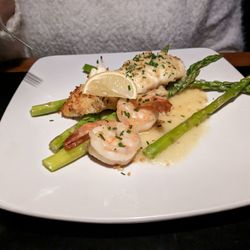 Baxters American Grille - Parmesan crusted Halibut