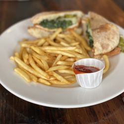 Spasso Italian Grill - Grilled chicken w/ Brocolli rabe
