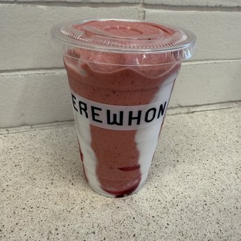 Erewhon - Hailey Bieber Smoothie - Grocery Near Me - Pasadena, California