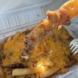 Louis Burgers III - Chili Cheese Fries 10/10