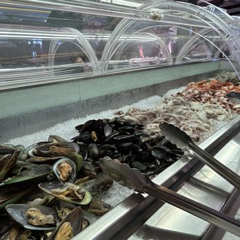 Asiapalast - Die Qualität des AYCE-Teils ist gut, die von Fleisch und Fisch für den Teppanyaki-Grill sogar sehr gut - Pan Asian Near Me - Langen, HE Asiapalast - Die Qualität des AYCE-Teils ist gut, die von Fleisch und Fisch für den Teppanyaki-Grill sogar sehr gut - Pan Asian Near Me - Langen, HE