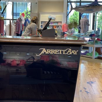 Vineyard Vines - Helping to keep the counter from falling over. - Men's Clothing Near Me - Walnut Creek, California