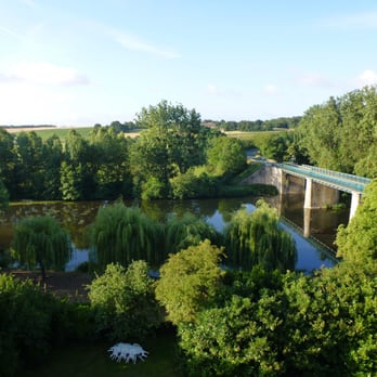Chateau d'Ingrandes - Bed & Breakfast Near Me - Oyré, 86