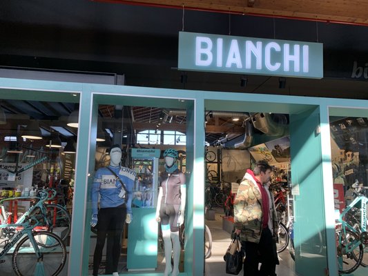 FICO World Eataly by null