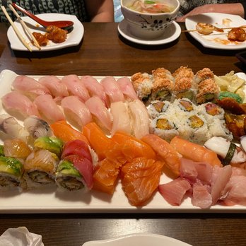 Sakura Japanese Restaurant - Sushi Bars Near Me - Wilmington, Delaware