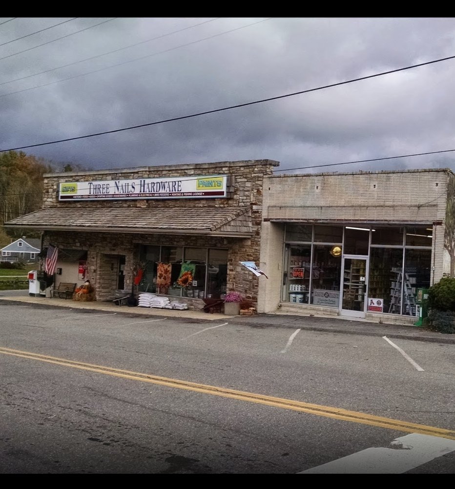 THREE NAILS HARDWARE Updated August 2024 110 Estatoa St, Newland