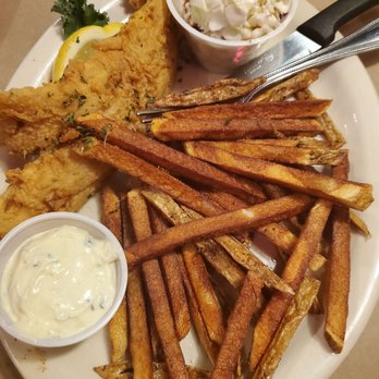 Pinchers - June 2020: Fish & Chips w/ slaw. (Ate two fries...average) - Seafood Near Me - Wesley Chapel, Florida Pinchers - June 2020: Fish & Chips w/ slaw. (Ate two fries...average) - Seafood Near Me - Wesley Chapel, Florida