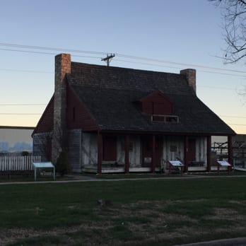 Red House Interpretive Center - 2016-01-01 16.31.45; Red House Interpretive Center, Cape Girardeau MO - Museums Near Me - Cape Girardeau, Missouri Red House Interpretive Center - 2016-01-01 16.31.45; Red House Interpretive Center, Cape Girardeau MO - Museums Near Me - Cape Girardeau, Missouri