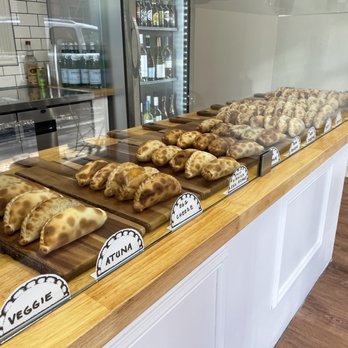 Classico Takeout & Empanadas - Cafes Near Me - Louisville, Kentucky