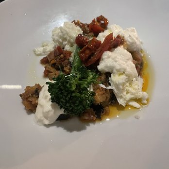Vago Italien - Italian Near Me - Westmount, Quebec Vago Italien - Italian Near Me - Westmount, Quebec