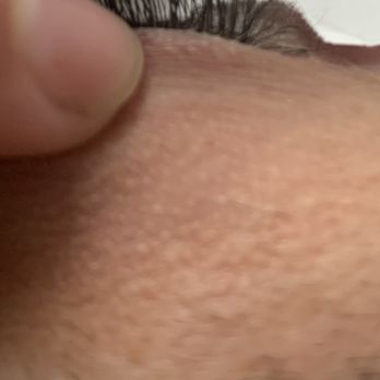 Amazing Lash Studio - They cut my eyelashes!!!! I am so upset - Eyelash Service Near Me - Geneva, Illinois
