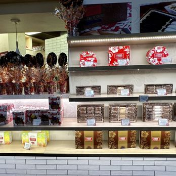 The Cookie Corner Uptown - More cookies to go. - Desserts Near Me - Pearl City, Hawaii