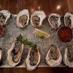 Fin Point Oyster Bar & Grill - Oysters