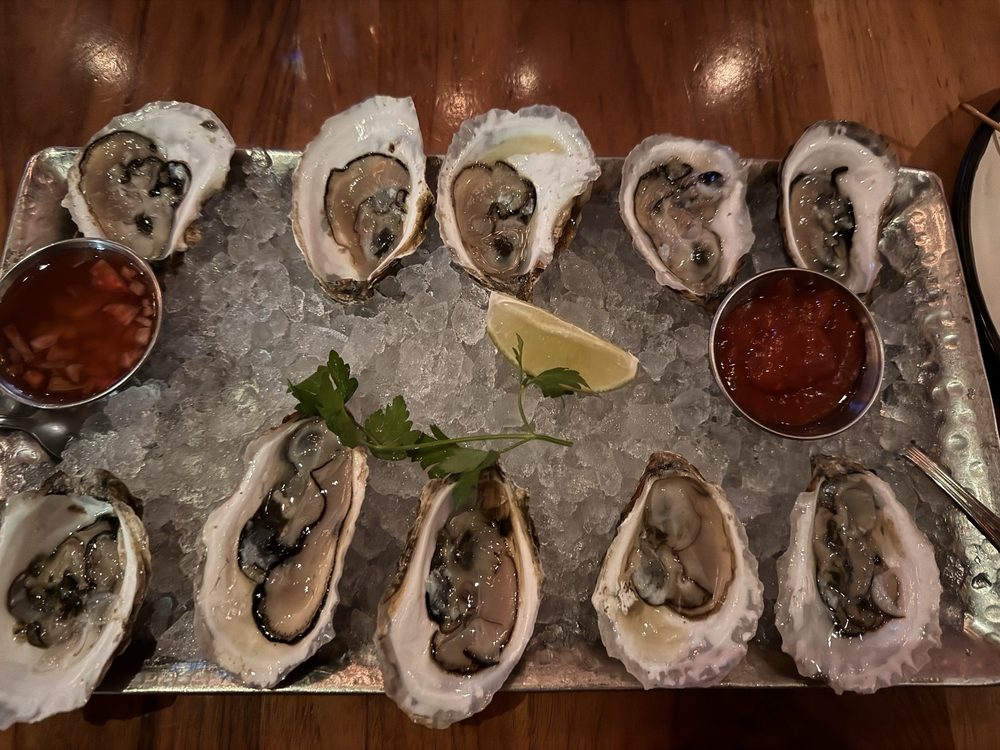 Fin Point Oyster Bar & Grill