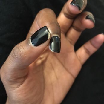 Cosmo Nail Bar - My gel polish is already chipping off in less than a week. - Nail Salons Near Me - Washington, DC, District of Columbia