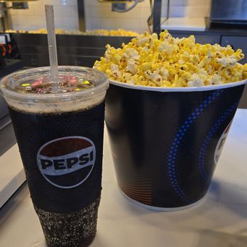 Regal The Loop - Pepsi & Large Popcorn - Cinema Near Me - Kissimmee, Florida Regal The Loop - Pepsi & Large Popcorn - Cinema Near Me - Kissimmee, Florida