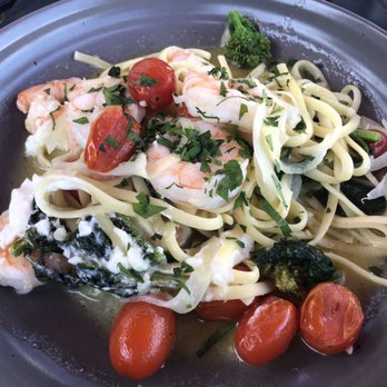 Fresh Salt - Linguine pasta with shrimp - Seafood Near Me - Old Saybrook, Connecticut