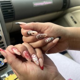 Love the design I got. First time going and it was amazing