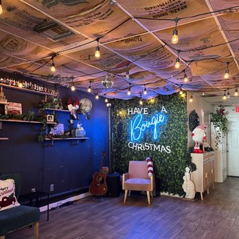 Serendipity Brews - a christmas themed bar - Coffee & Tea Near Me - Mount Dora, Florida