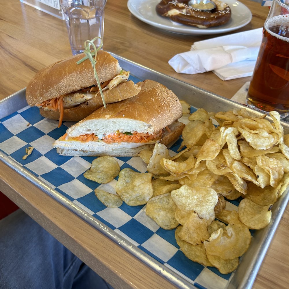 Silver Branch Brewing Company - Mango habanero Chicken sandwich - Brewpubs Near Me - Silver Spring, Maryland Silver Branch Brewing Company - Mango habanero Chicken sandwich - Brewpubs Near Me - Silver Spring, Maryland