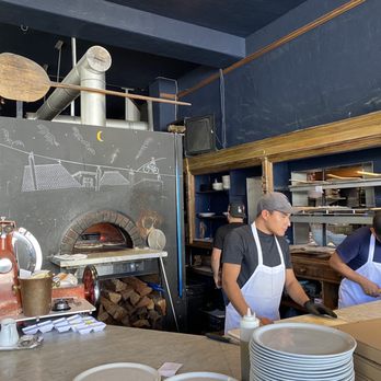 La Bicyclette - Pizza oven - French Near Me - Carmel, California