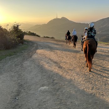 Sunset Ranch Hollywood Stables - Sunset horseback ride. - Horseback Riding Near Me - Los Angeles, California Sunset Ranch Hollywood Stables - Sunset horseback ride. - Horseback Riding Near Me - Los Angeles, California