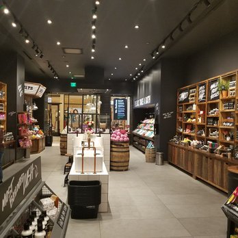 Lush - Cosmetics & Beauty Supply Near Me - Indianapolis, Indiana