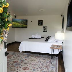 Welcome to the Corey Lake Bridal Suite