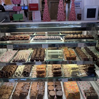Manhattan Beach Creamery - Ice Cream & Frozen Yogurt Near Me - Manhattan Beach, California Manhattan Beach Creamery - Ice Cream & Frozen Yogurt Near Me - Manhattan Beach, California