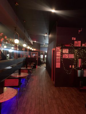 Colette Lounge by null