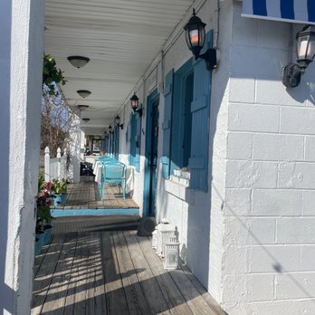 Red Onion Organic - Mediterranean Near Me - Destin, Florida Red Onion Organic - Mediterranean Near Me - Destin, Florida