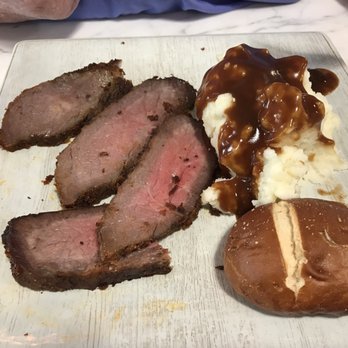 Crust Kitchen - Tri tip steak with mashed potatoes - Pizza Near Me - San Diego, California Crust Kitchen - Tri tip steak with mashed potatoes - Pizza Near Me - San Diego, California