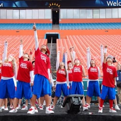 Hip Hop Kidz - Hip Hop Kidz Production Company Perform to a 10,000 member crowd at Dan Marino walk For Autism