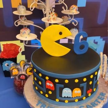 Delish Cakes - Pac man cake - Desserts Near Me - Bloomingdale, Illinois Delish Cakes - Pac man cake - Desserts Near Me - Bloomingdale, Illinois