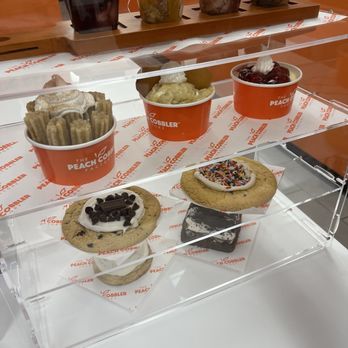 Peach Cobbler Factory - Coffee & Tea Near Me - Orlando, Florida Peach Cobbler Factory - Coffee & Tea Near Me - Orlando, Florida